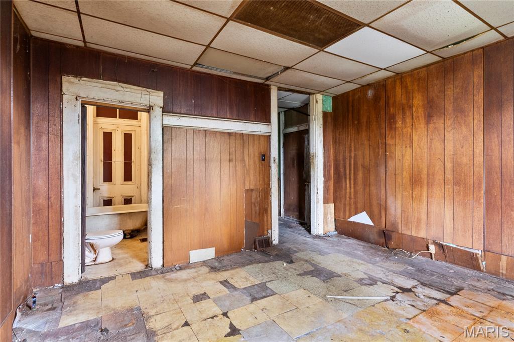 Labraures Add - Residential