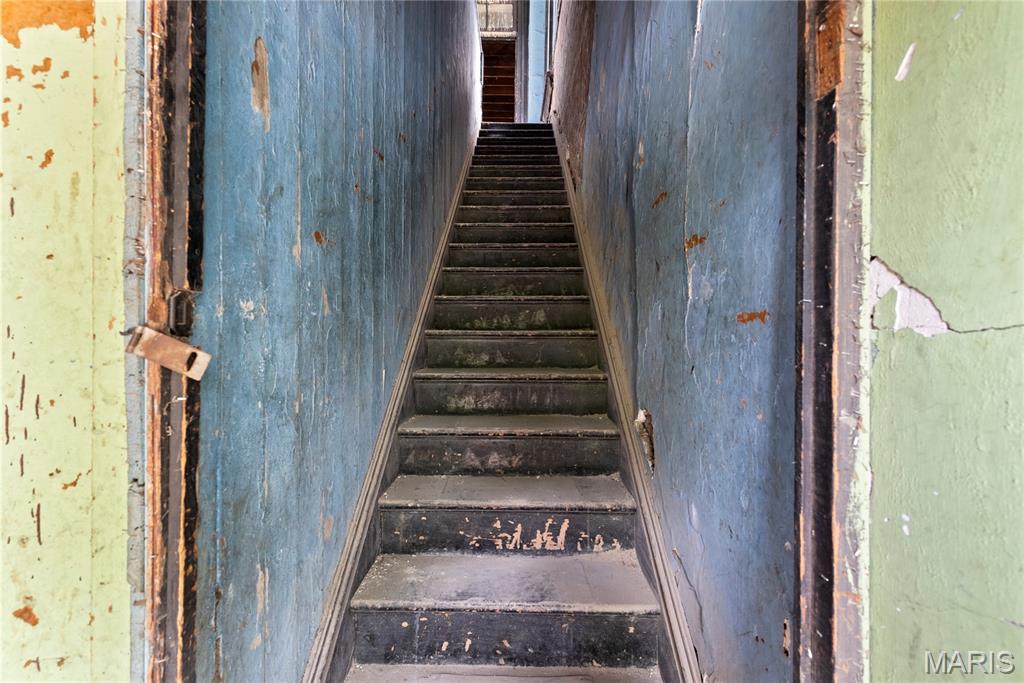 Labraures Add - Residential