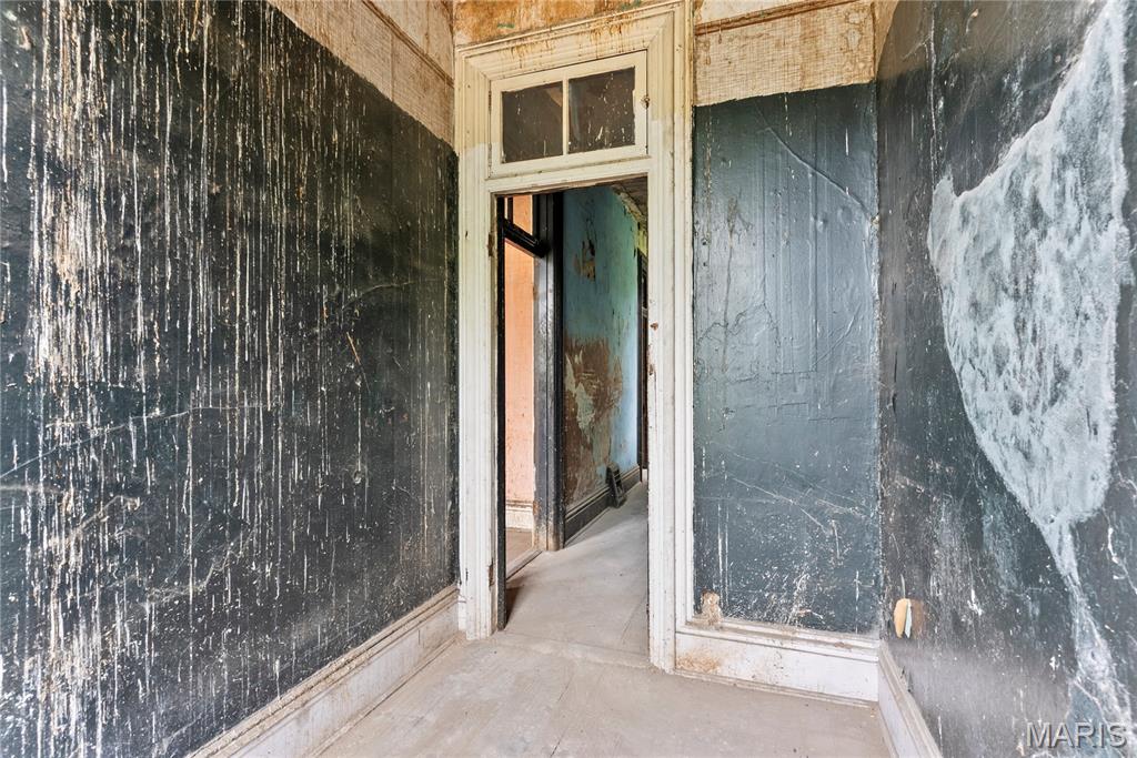 Labraures Add - Residential