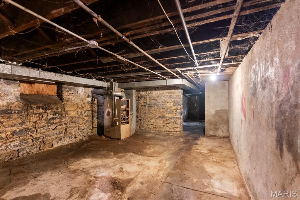 Labraures Add - Residential