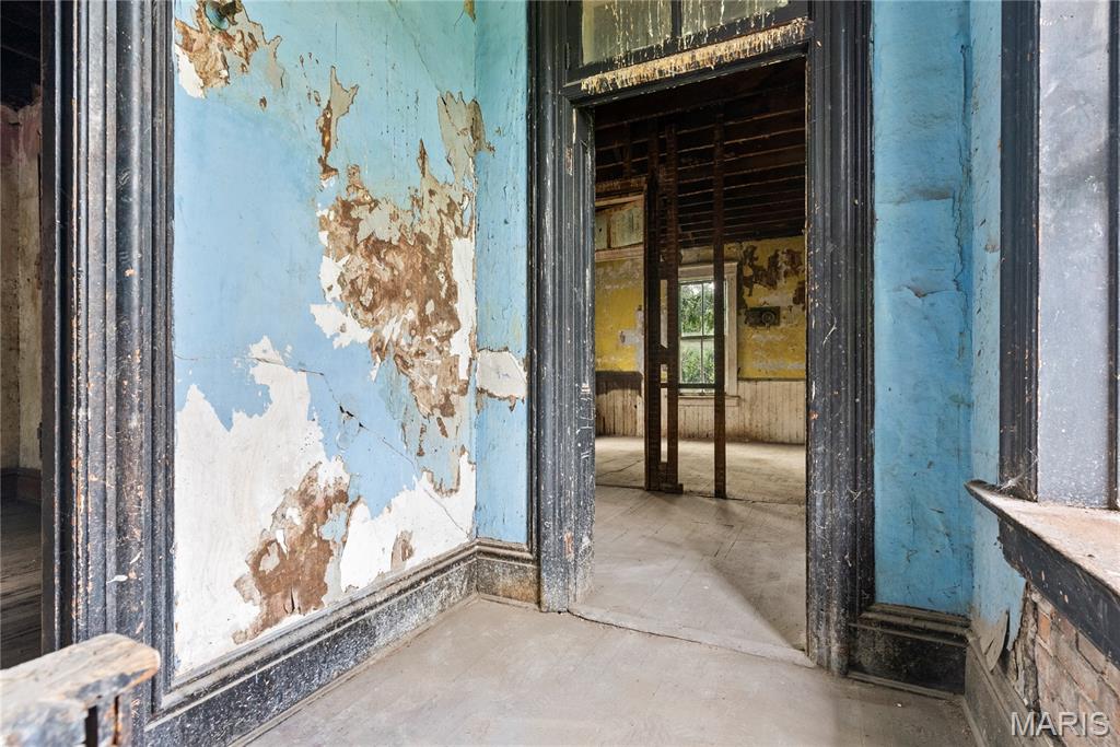 Labraures Add - Residential