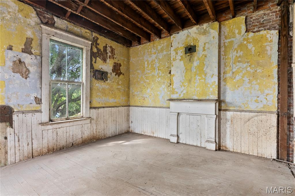 Labraures Add - Residential