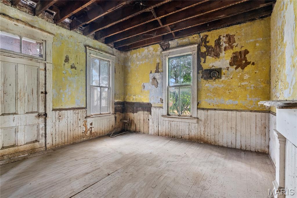 Labraures Add - Residential