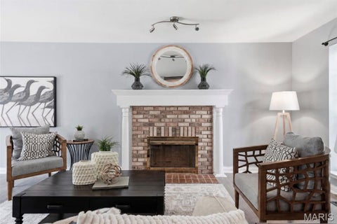 Tiny photo for 303 Fox Briar Lane, Ballwin, MO 63021 (MLS # 26040976)