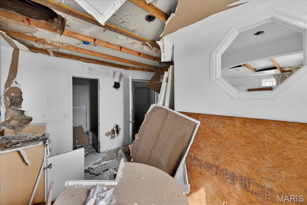 Hunts Add - Residential Income