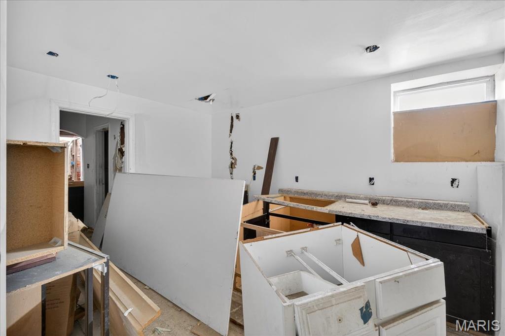 Hunts Add - Residential Income