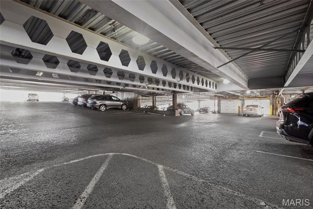 Annex Lofts Condo - Residential