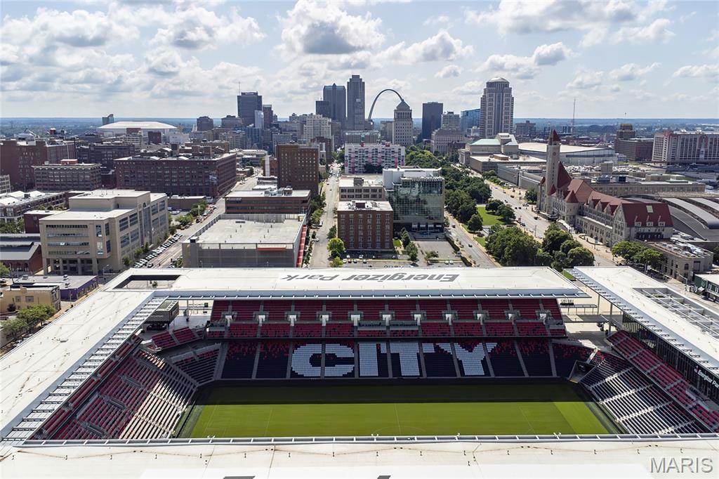 Annex Lofts Condo - Residential