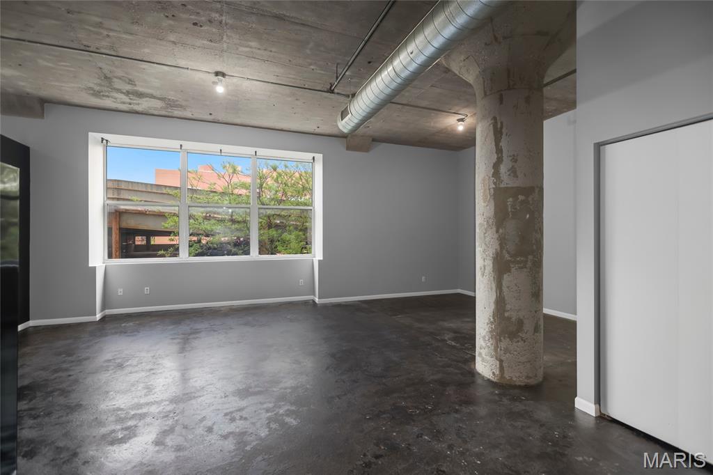 Annex Lofts Condo - Residential