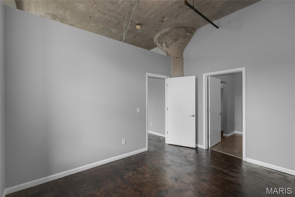 Annex Lofts Condo - Residential