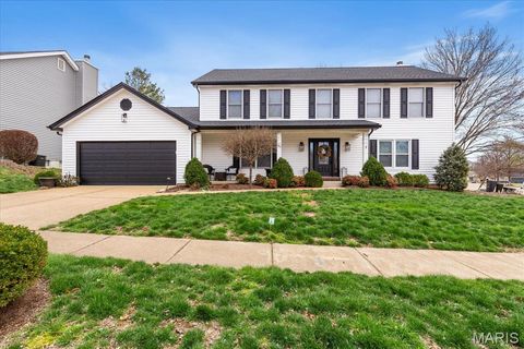 Photo of 1462 Carriage Bridge Trail, Ballwin, MO 63021 (MLS # 26015326)