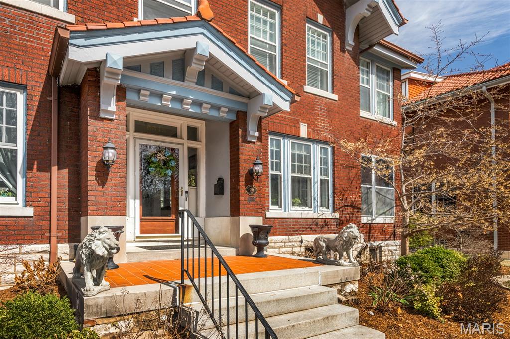 Ames Place - Residential