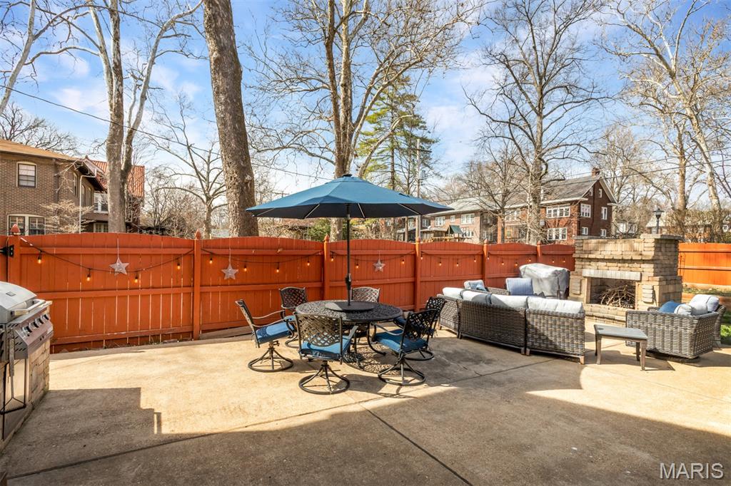 Ames Place - Residential