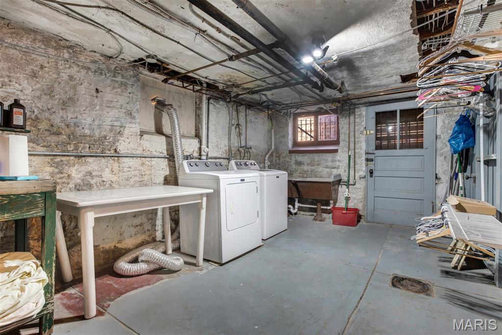 Ames Place - Residential