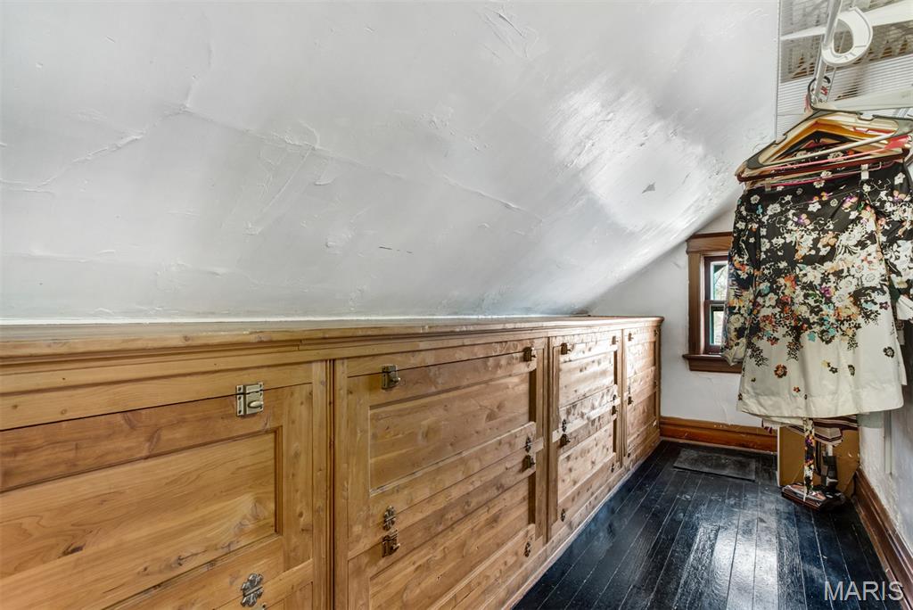 Ames Place - Residential