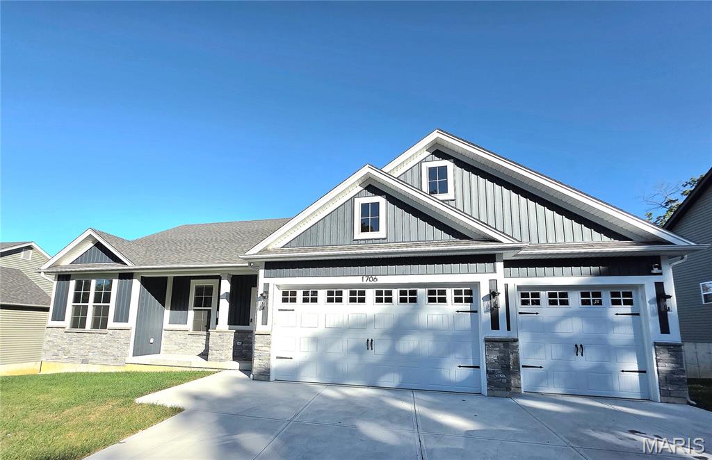 1706 Scenic Drive