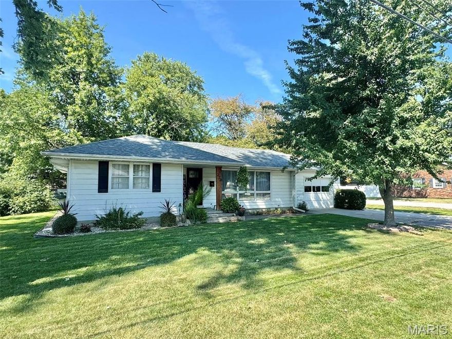 Move-in Ready 3-bedroom home located in beautiful neighborhood! This beautifully maintained home sits proudly on a desirable corner lot and offers stunning curb appeal from the moment you arrive. Step inside to discover gleaming hardwood floors throughout and an updated kitchen featuring multiple modern finishes. Enjoy the convenience of an attached garage and a spacious backyard complete with a handy storage shed for all of your outdoor belongings. Inside and out, this one is begging for an in person showing, so schedule yours today!