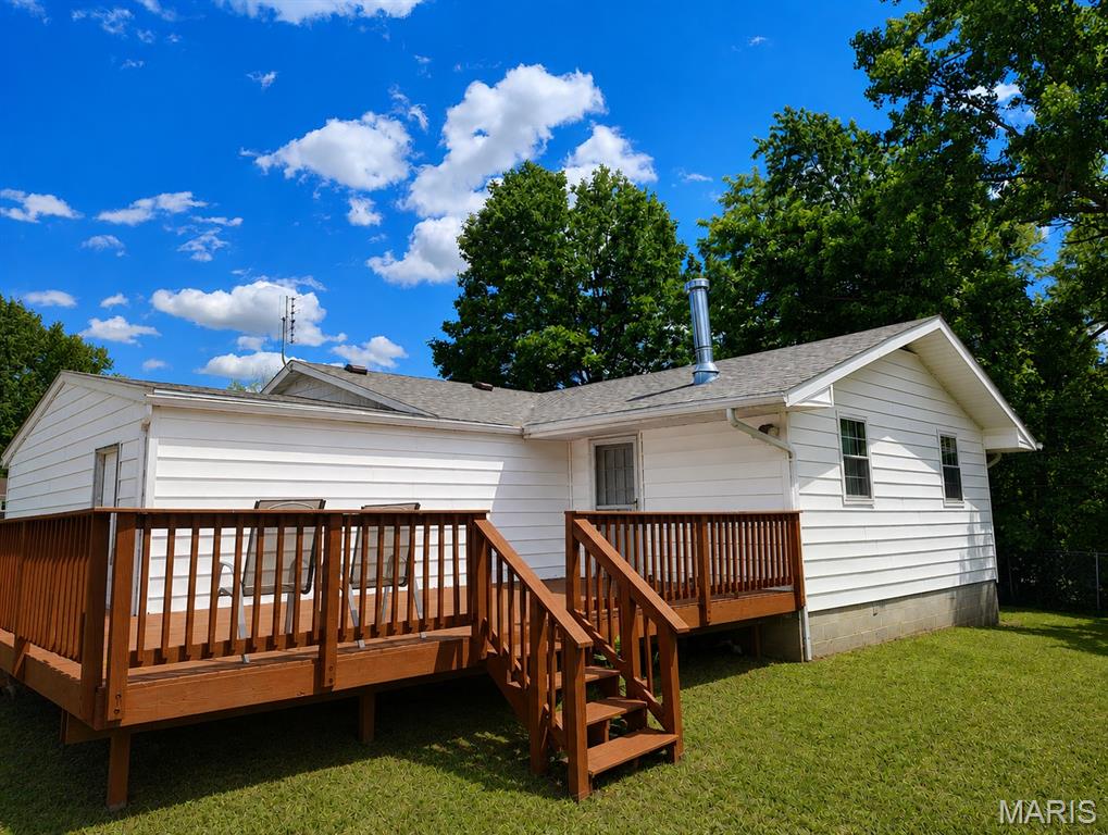 111 Churchill Court