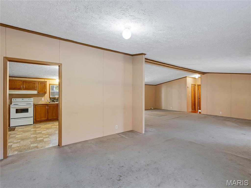 Woodland Lakes - Residential