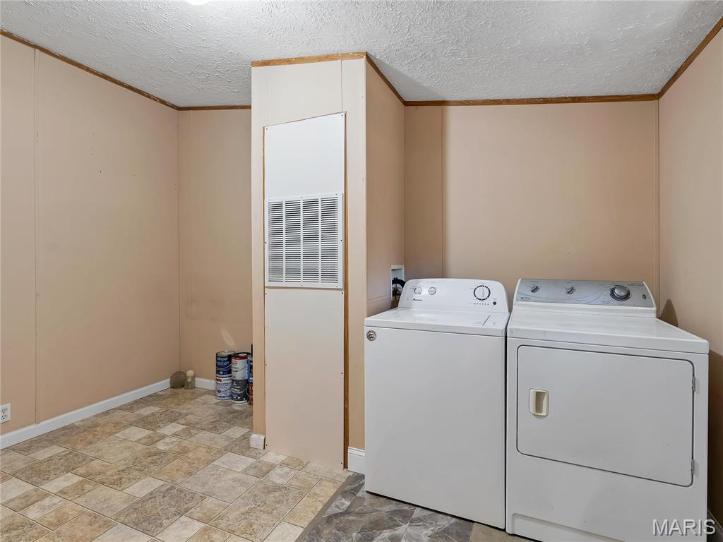 Woodland Lakes - Residential