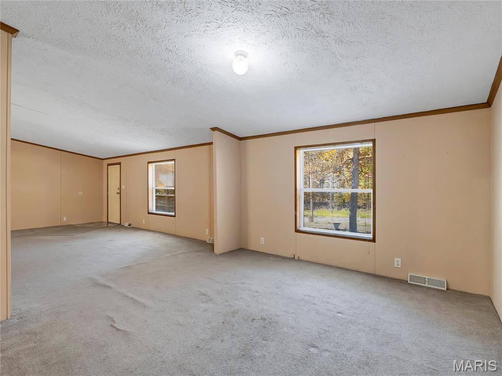 Woodland Lakes - Residential