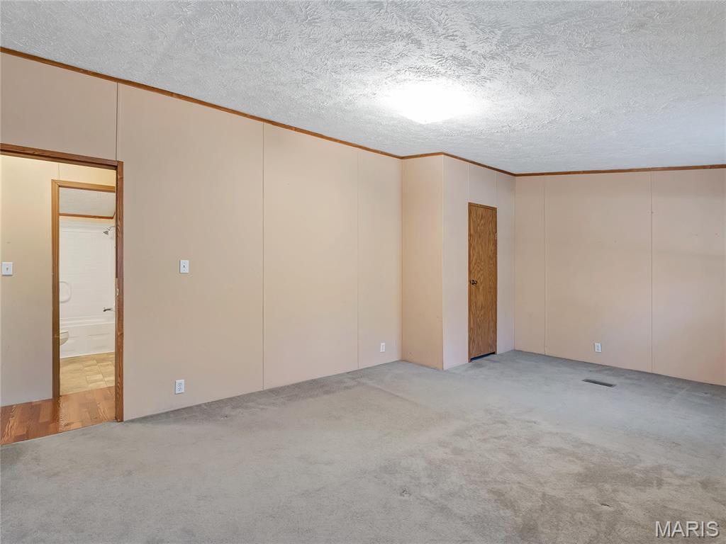 Woodland Lakes - Residential