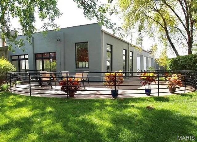 Dorris Loft Condos - Residential