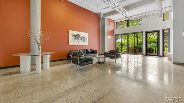 Dorris Loft Condos - Residential