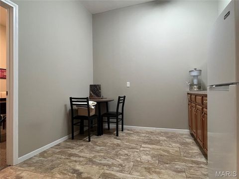 Tiny photo for 950 Corporate Parkway #106, Wentzville, MO 63385 (MLS # 26007067)