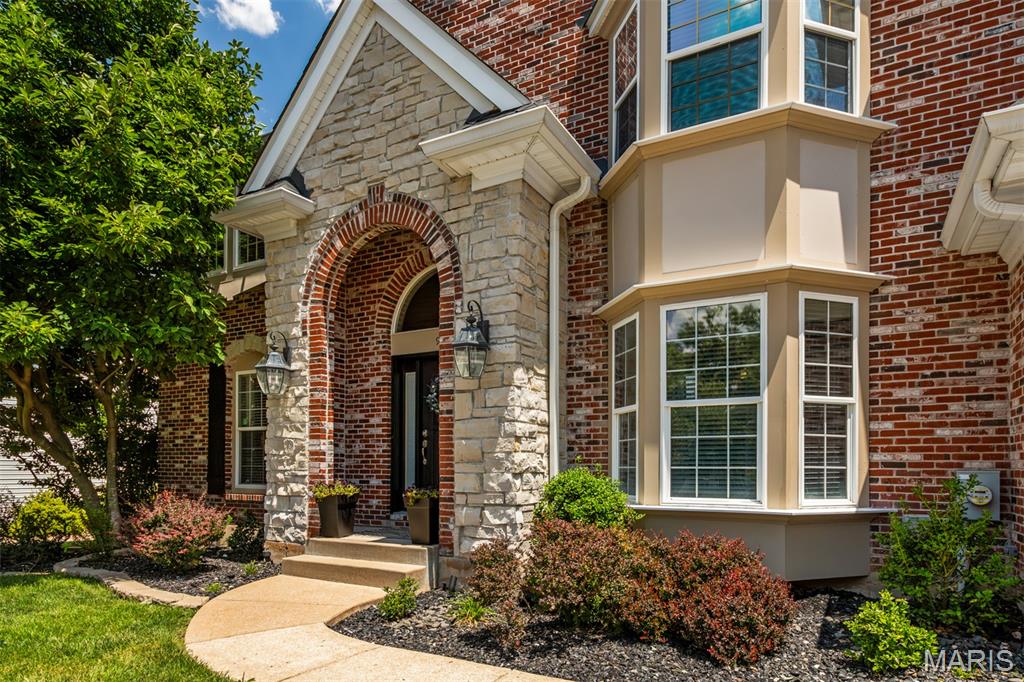 926 Kingsridge Court
