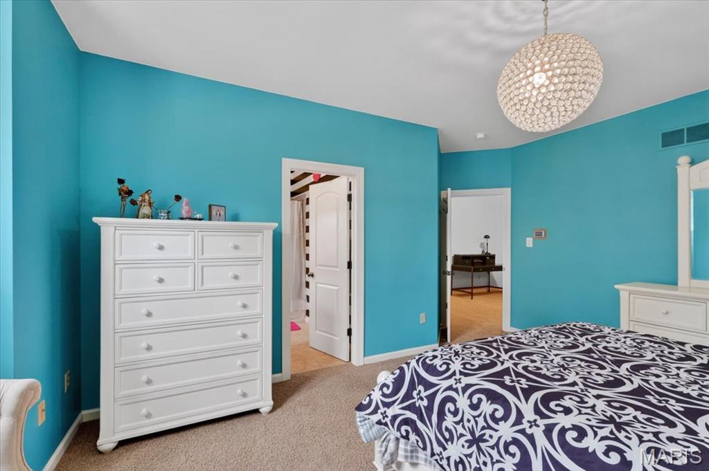 Chesterfield, Missouri, 63005, United States, 4 Bedrooms Bedrooms, ,7 BathroomsBathrooms,Residential,Active,2051969