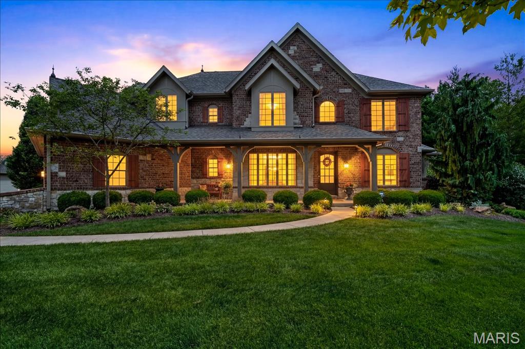 Chesterfield, Missouri, 63005, United States, 4 Bedrooms Bedrooms, ,7 BathroomsBathrooms,Residential,Active,2051969