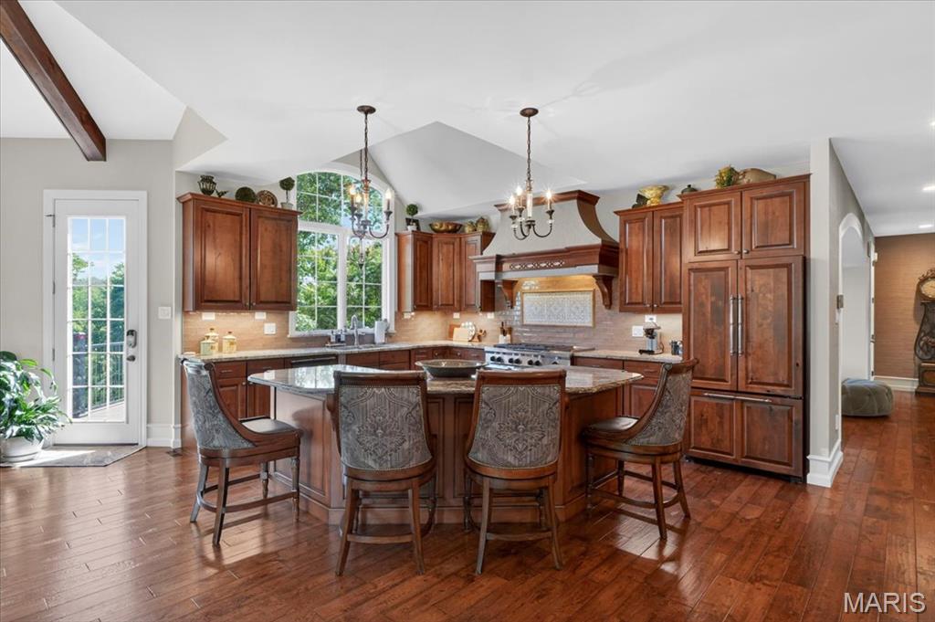 Chesterfield, Missouri, 63005, United States, 4 Bedrooms Bedrooms, ,7 BathroomsBathrooms,Residential,Active,2051969