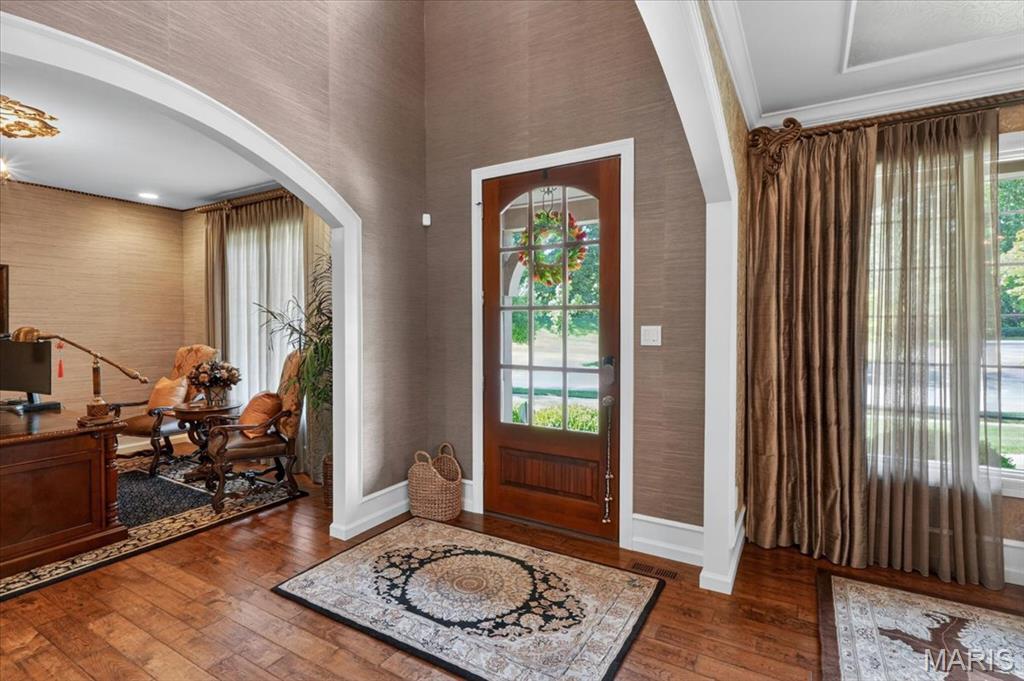 Chesterfield, Missouri, 63005, United States, 4 Bedrooms Bedrooms, ,7 BathroomsBathrooms,Residential,Active,2051969