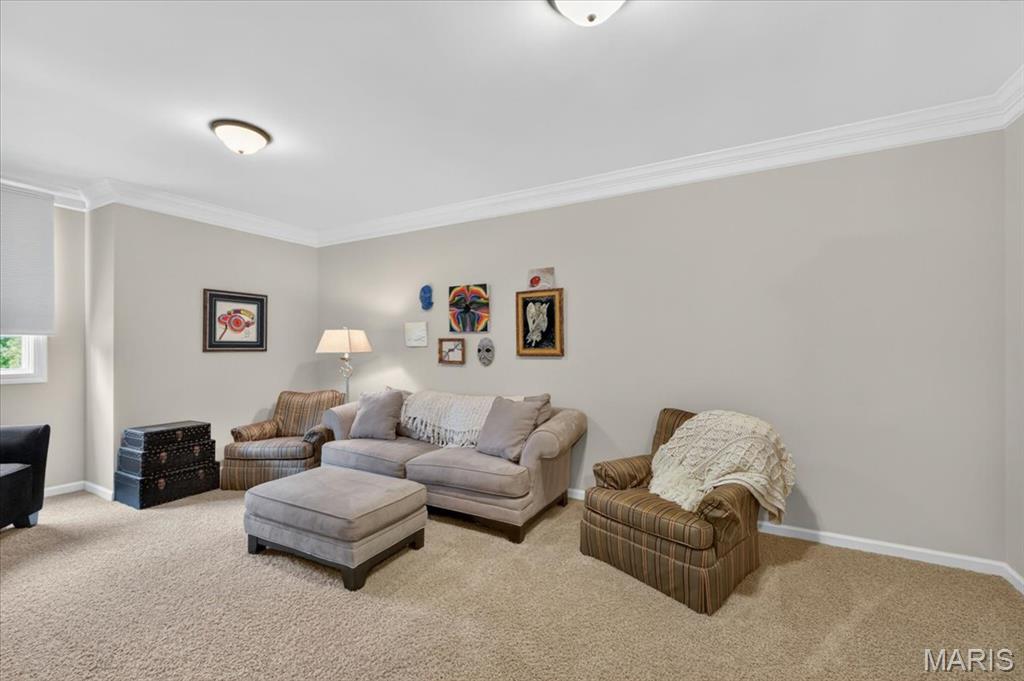 Chesterfield, Missouri, 63005, United States, 4 Bedrooms Bedrooms, ,7 BathroomsBathrooms,Residential,Active,2051969