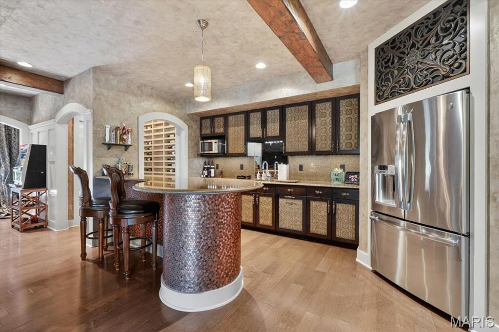 Chesterfield, Missouri, 63005, United States, 4 Bedrooms Bedrooms, ,7 BathroomsBathrooms,Residential,Active,2051969