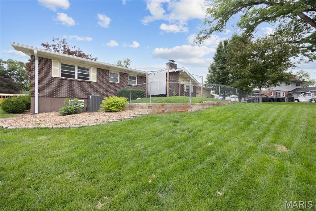 Four Seasons Sec #3 - Residential