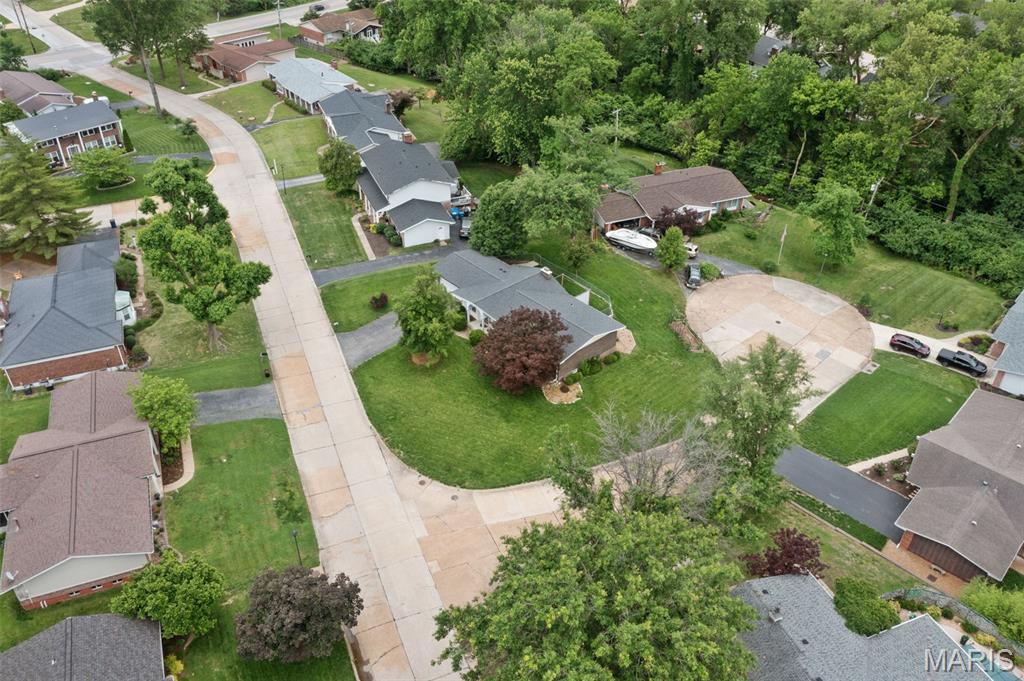Four Seasons Sec #3 - Residential