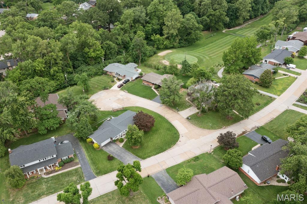 Four Seasons Sec #3 - Residential