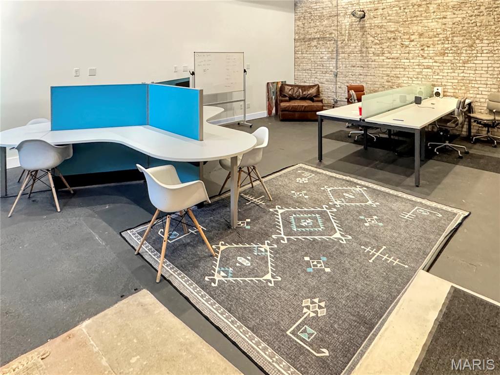 Downtown - Commercial Lease