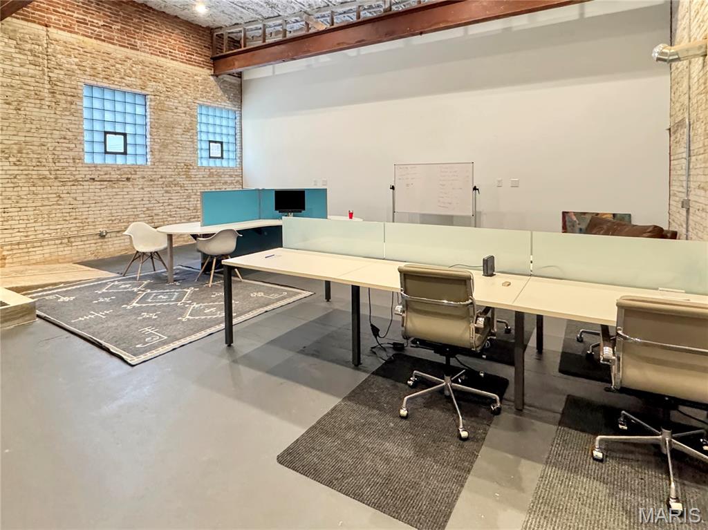 Downtown - Commercial Lease