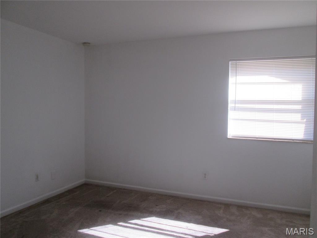 Braeshire Condo - Residential