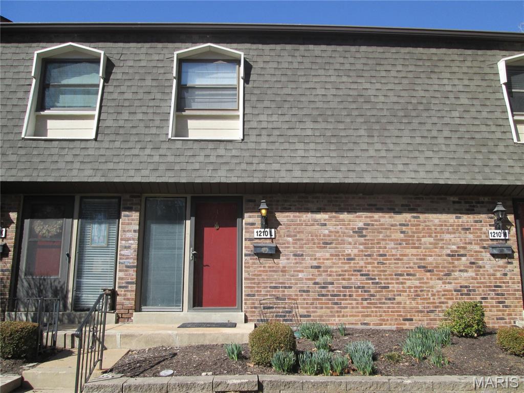 Braeshire Condo - Residential