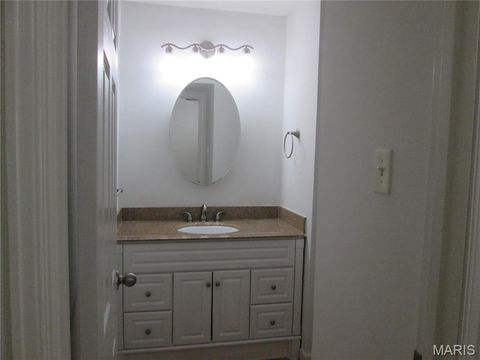 Tiny photo for 1210 Wicklow Road #L, Ballwin, MO 63021 (MLS # 26011736)