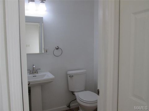 Tiny photo for 1210 Wicklow Road #L, Ballwin, MO 63021 (MLS # 26011736)