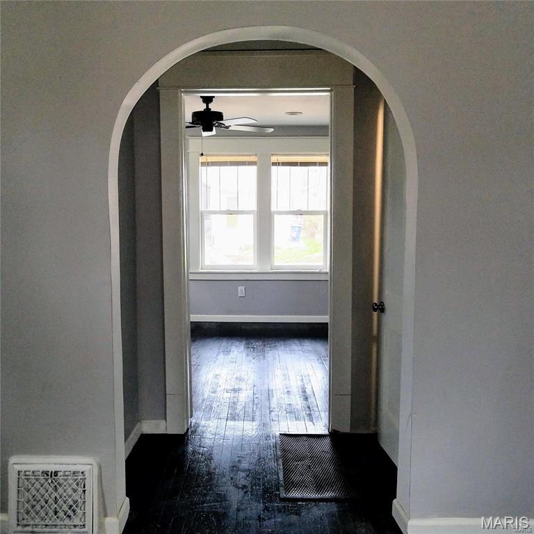 St Louis, Missouri 63130, United States, 2 Bedrooms Bedrooms, ,1 BathroomBathrooms,Residential,Active,171036