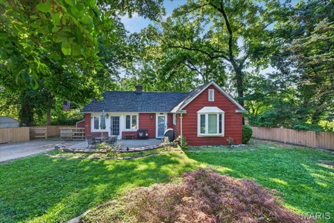 Tiny photo for 210 Cheney Lane, Webster Groves, MO 63119 (MLS # 26053900)