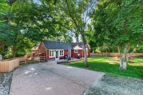 Tiny photo for 210 Cheney Lane, Webster Groves, MO 63119 (MLS # 26053900)