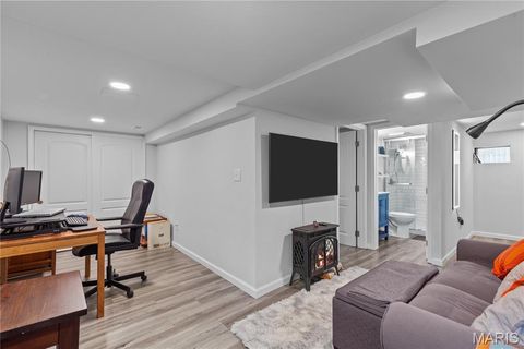 Tiny photo for 1027 Curran Avenue, Kirkwood, MO 63122 (MLS # 26023456)