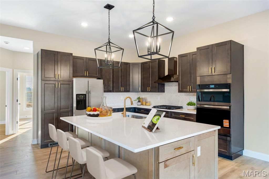 Photo of 115 Fiddler's Close Road #115 STB, Washington, MO 63090 (MLS # 26025322)